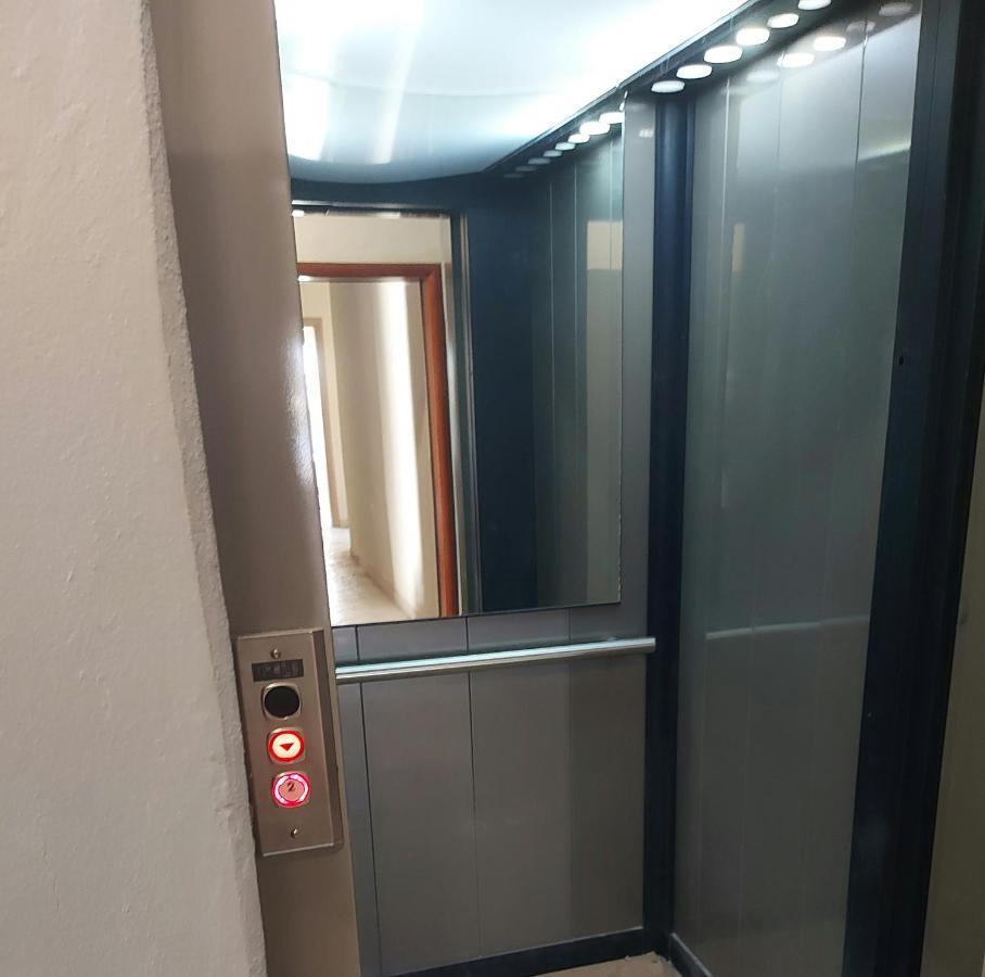 Bral Apartment 3 Dıraç Dış mekan fotoğraf
